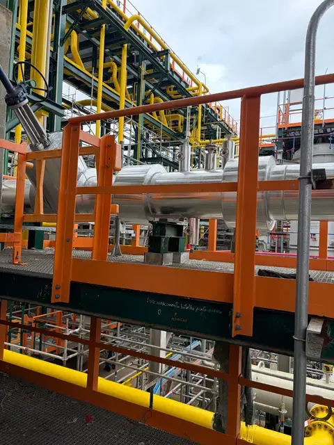 Isolamento em plataforma industrial